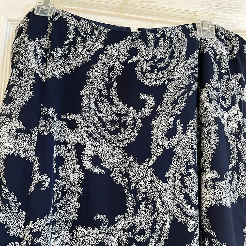 LIZ CLAIBORNE A-LINE FLOWY FLORAL CHIFFON MAXI SKIRT DARK BLUE WHITE SIZE 12 - Picture 8 of 15